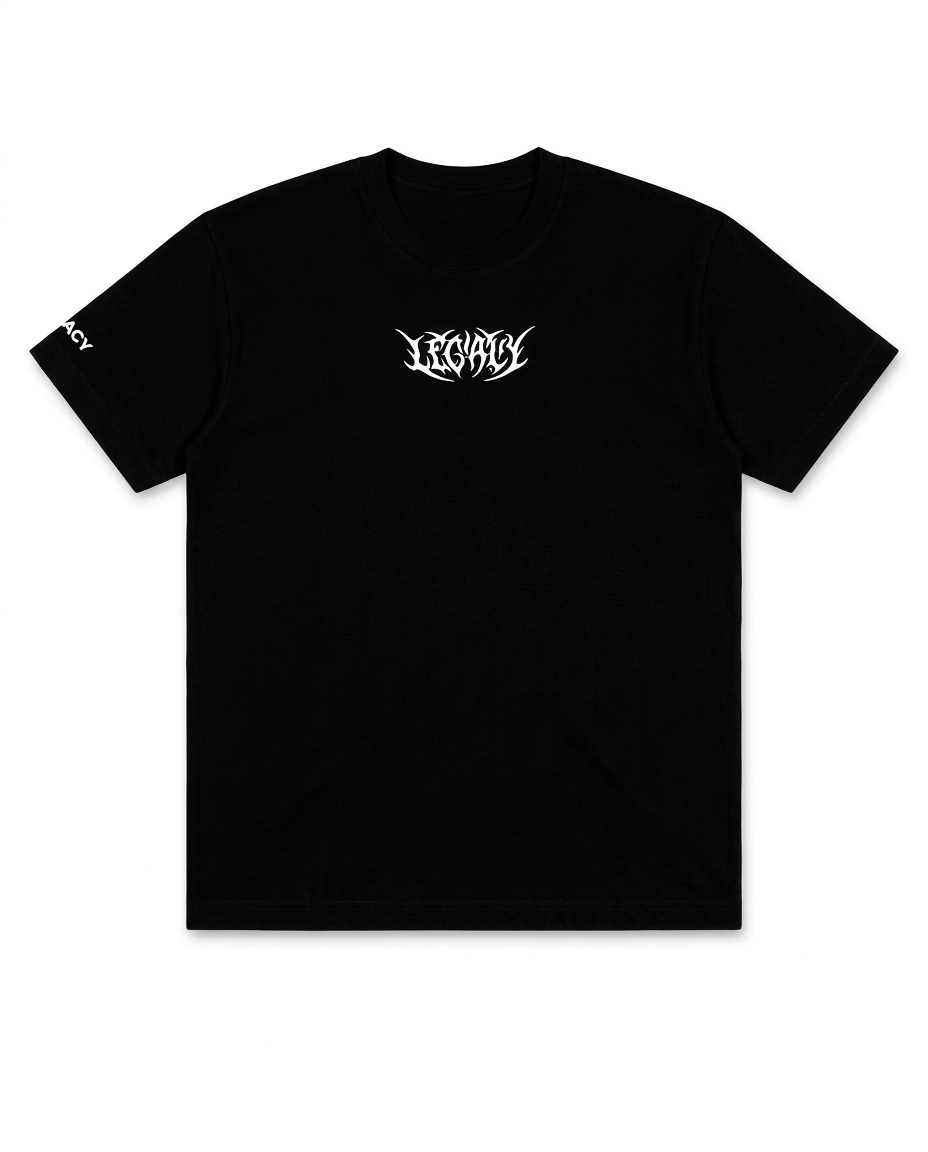 Camiseta NEGRA Estampado Legacy Gotic Limpio